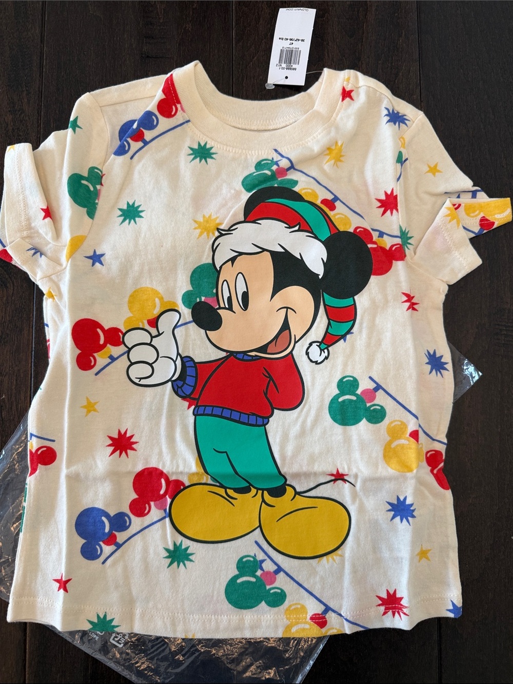 NWT Gender Neutral Old Navy Disney Cream Mickey Mouse Holiday Graphic Tee